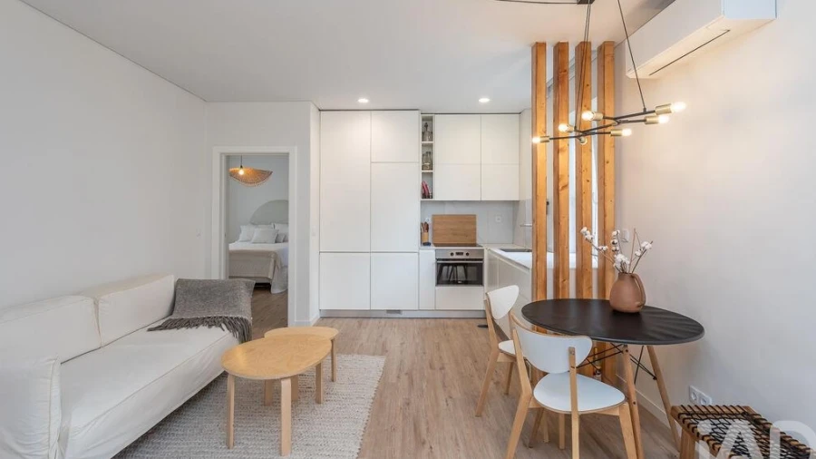 Apartamento T3 para Venda em Campolide