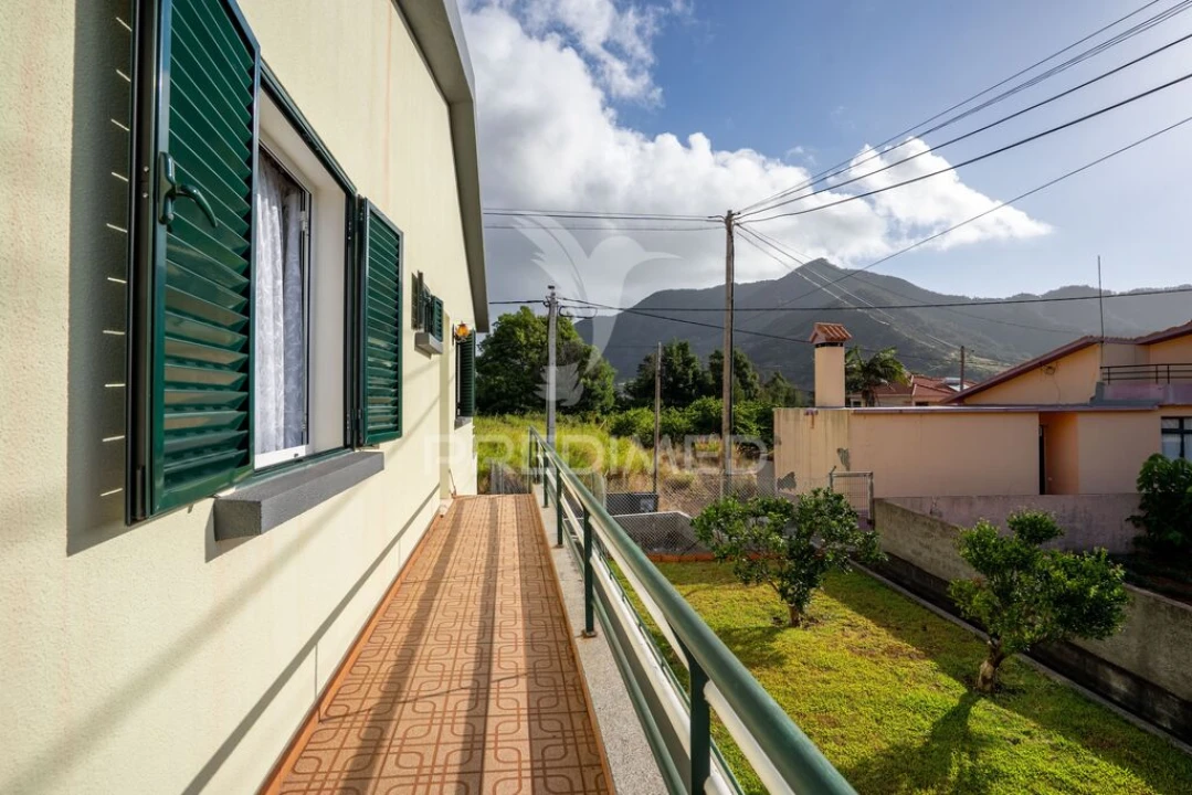 Moradia T3 para Venda em Machico Foto 4