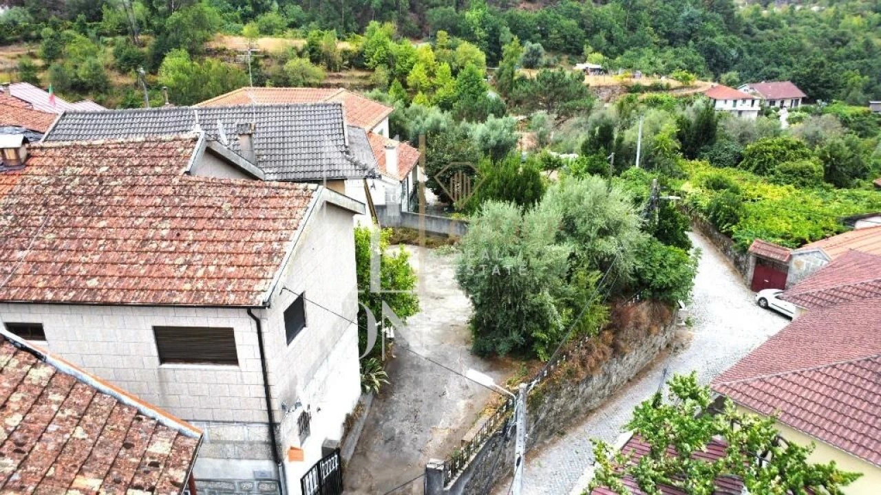 Moradia T2 para Venda em Aboadela, Sanche e Várzea Foto 27