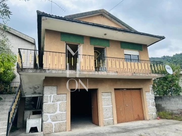 Moradia T2 para Venda em Aboadela, Sanche e Várzea