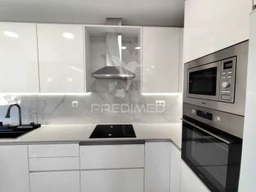 Apartamento T2 para Venda em Corroios