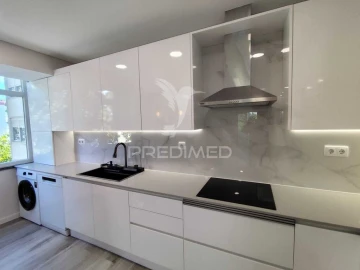 Apartamento T2 para Venda em Corroios