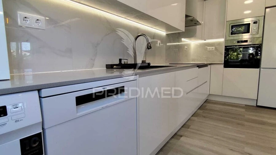 Apartamento T2 para Venda em Corroios