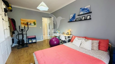 Apartamento T3 para Venda em Agualva e Mira-Sintra