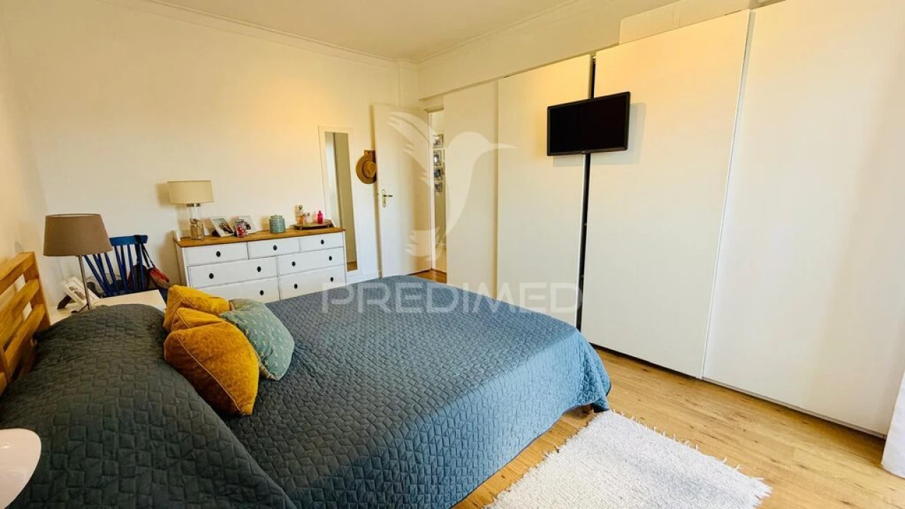 Apartamento T3 para Venda em Agualva e Mira-Sintra Foto 11