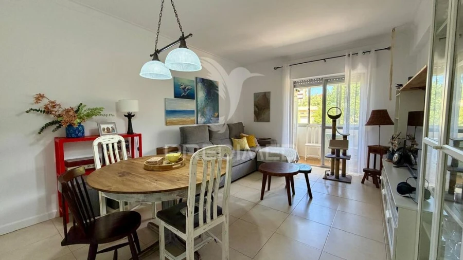 Apartamento T3 para Venda em Agualva e Mira-Sintra Foto 2