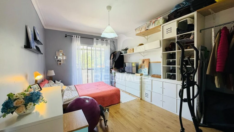 Apartamento T3 para Venda em Agualva e Mira-Sintra Foto 13