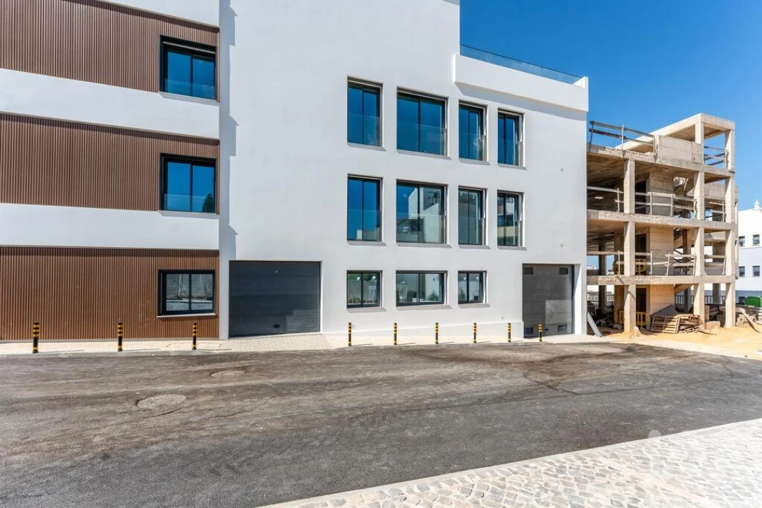Apartamento T1 para Venda em Quarteira Foto 23