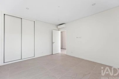 Apartamento T1 para Venda em Quarteira
