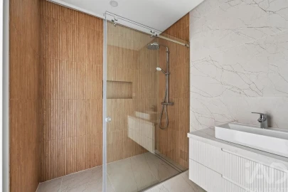 Apartamento T1 para Venda em Quarteira