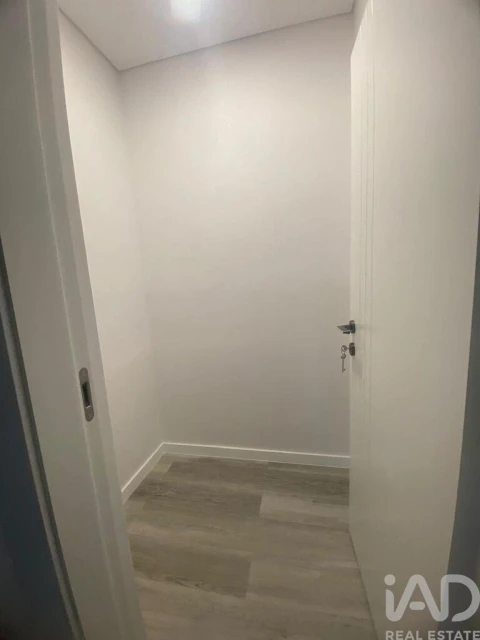 Apartamento T2 para Venda em Corroios