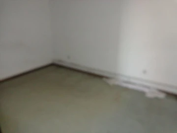 Armazém para Arrendamento em Canelas