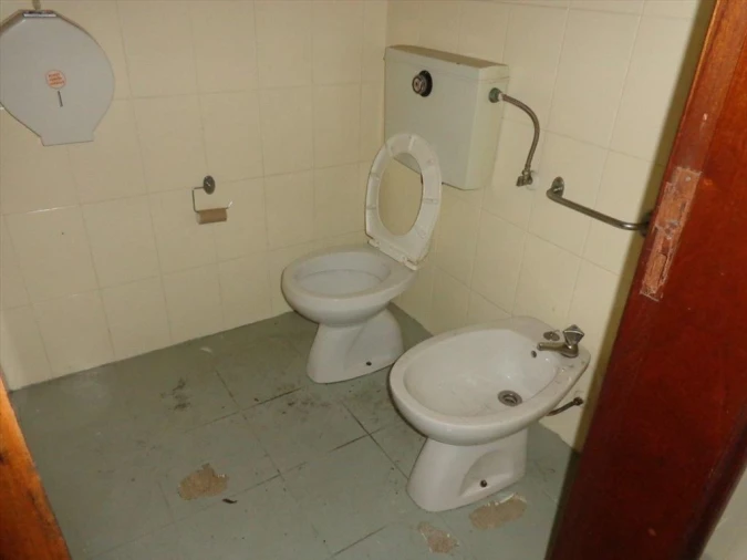 Armazém para Arrendamento em Canelas Foto 12
