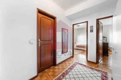 Apartamento T2 para Venda em Vila Verde e Barbudo