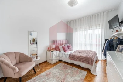 Apartamento T2 para Venda em Vila Verde e Barbudo