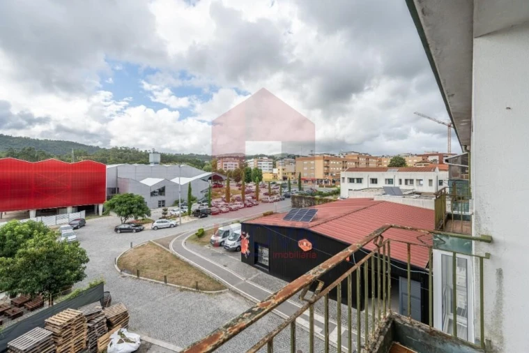 Apartamento T2 para Venda em Vila Verde e Barbudo Foto 12