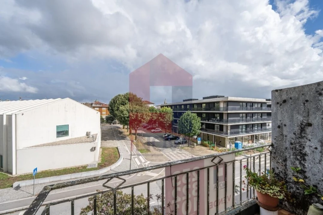 Apartamento T2 para Venda em Vila Verde e Barbudo Foto 15