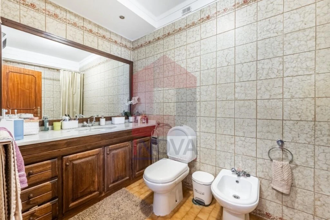Apartamento T2 para Venda em Vila Verde e Barbudo Foto 10
