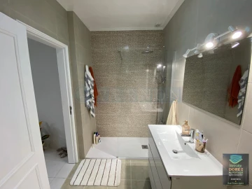 Apartamento T2 para Venda em Lagos (São Sebastião e Santa Maria)