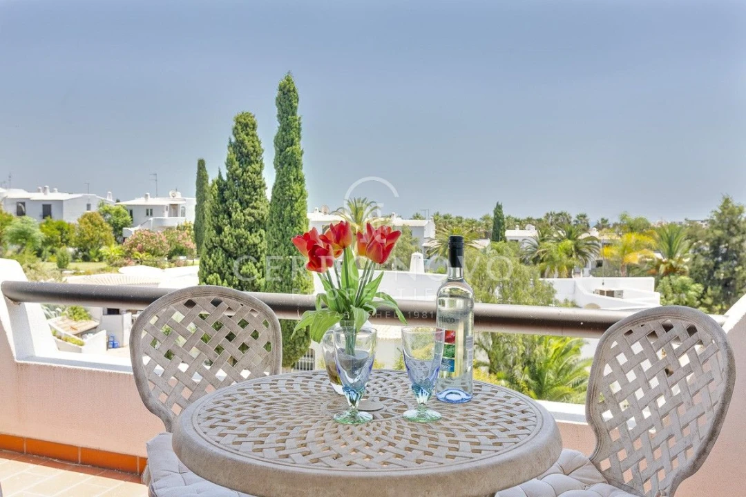 Apartamento T2 para Venda em Albufeira e Olhos de Água Foto 46