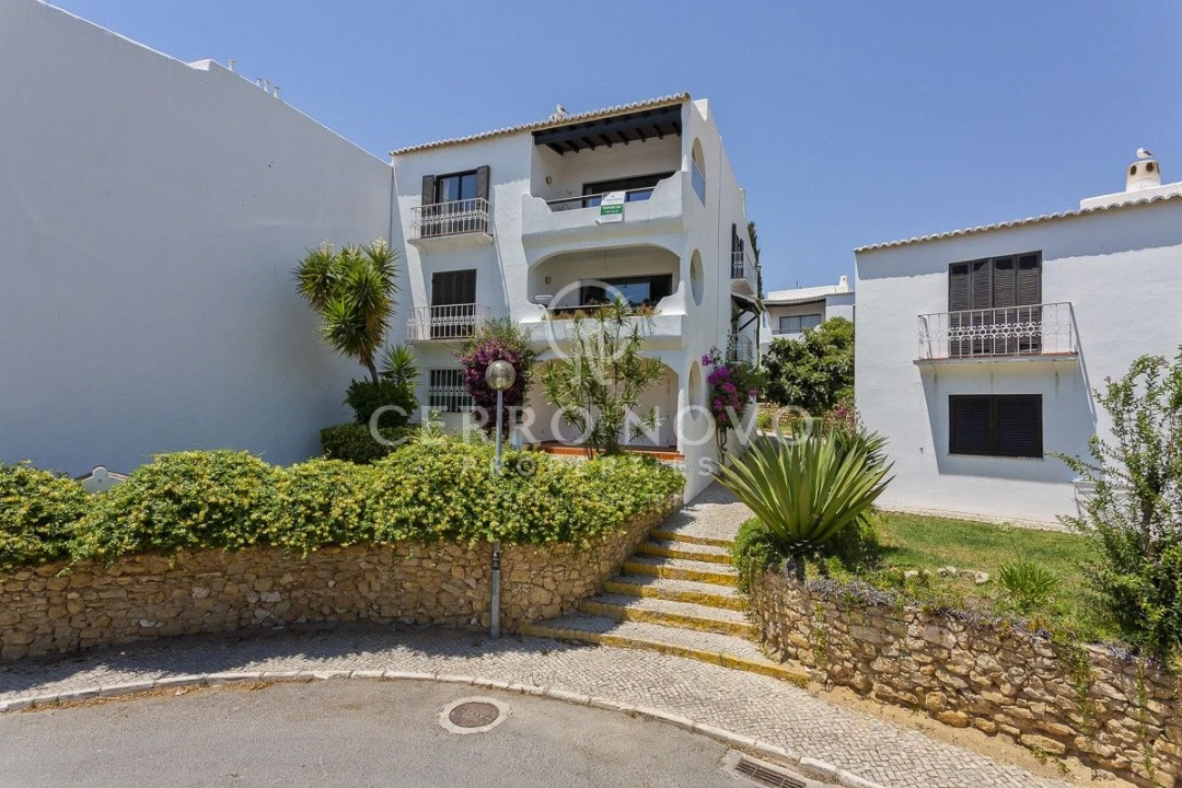 Apartamento T2 para Venda em Albufeira e Olhos de Água Foto 51