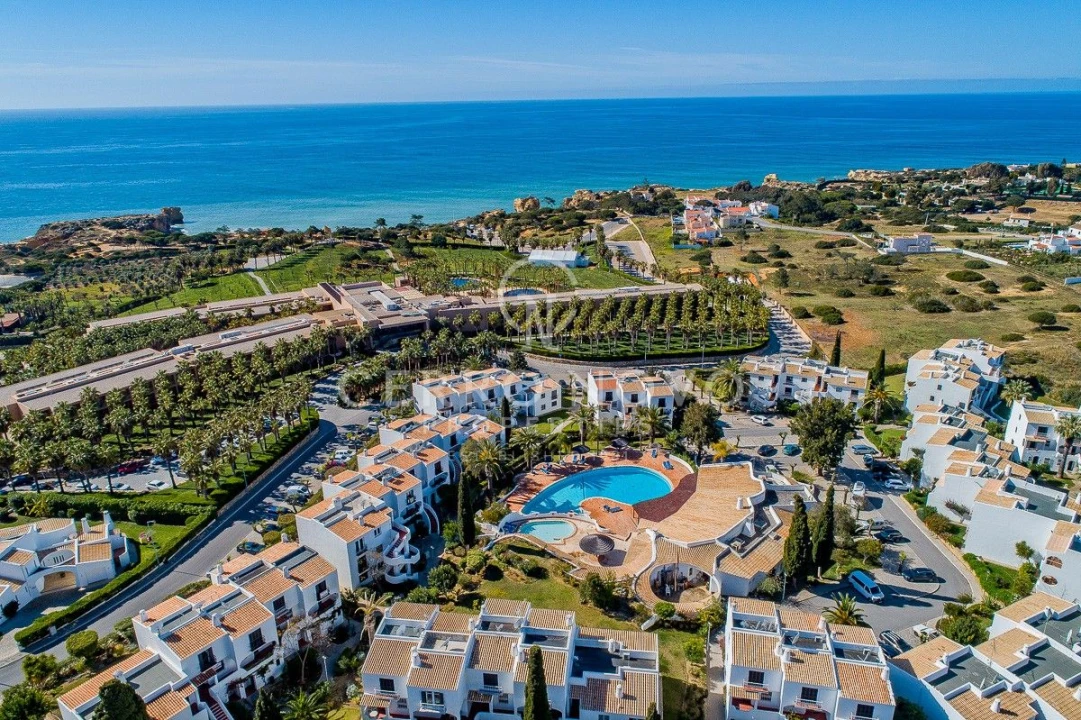 Apartamento T2 para Venda em Albufeira e Olhos de Água Foto 7