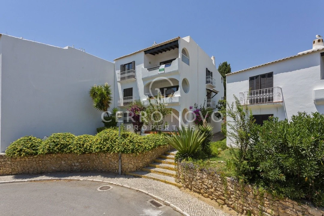 Apartamento T2 para Venda em Albufeira e Olhos de Água Foto 52