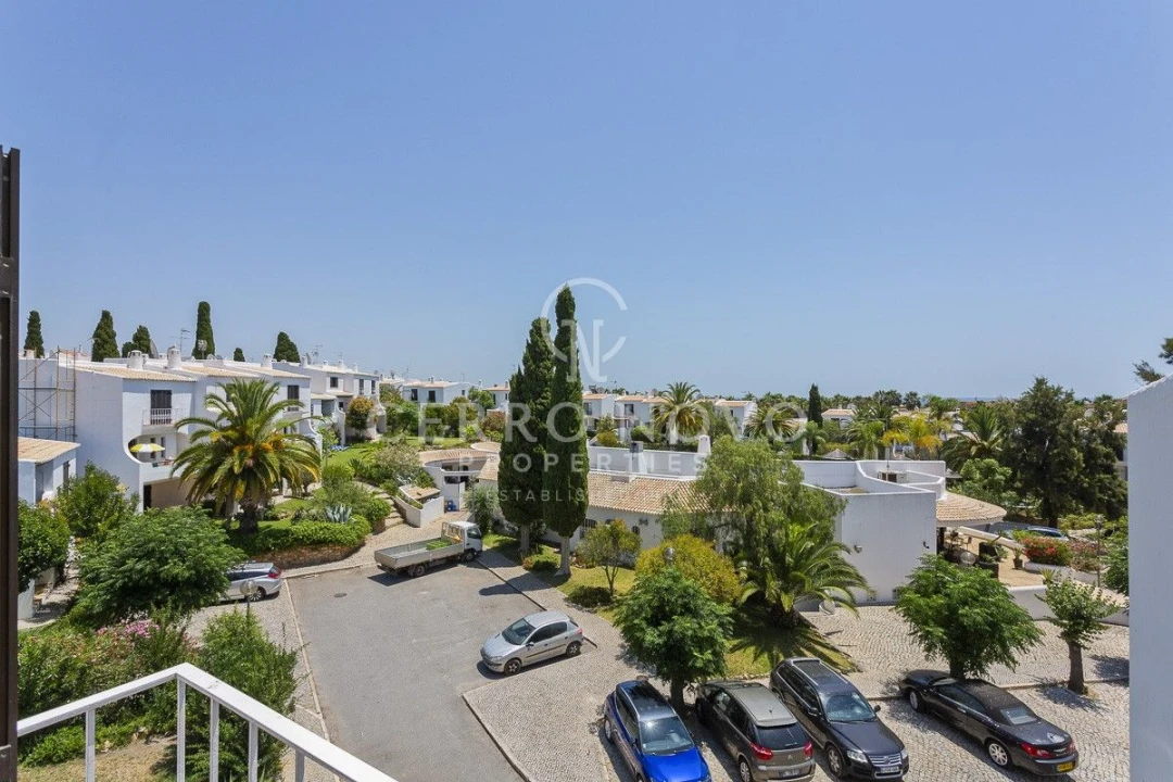 Apartamento T2 para Venda em Albufeira e Olhos de Água Foto 30