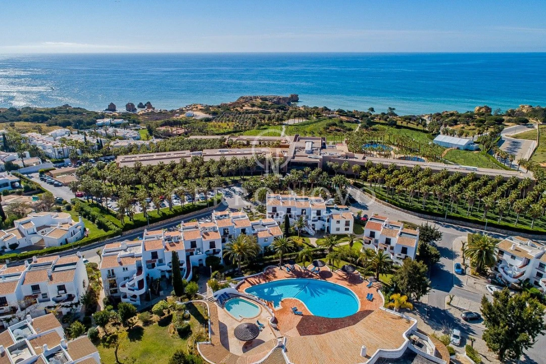 Apartamento T2 para Venda em Albufeira e Olhos de Água Foto 9
