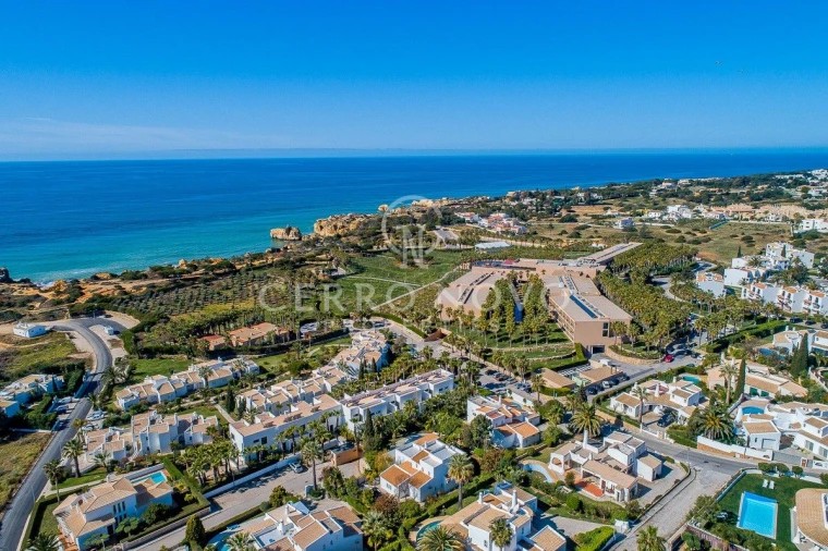 Apartamento T2 para Venda em Albufeira e Olhos de Água Foto 21