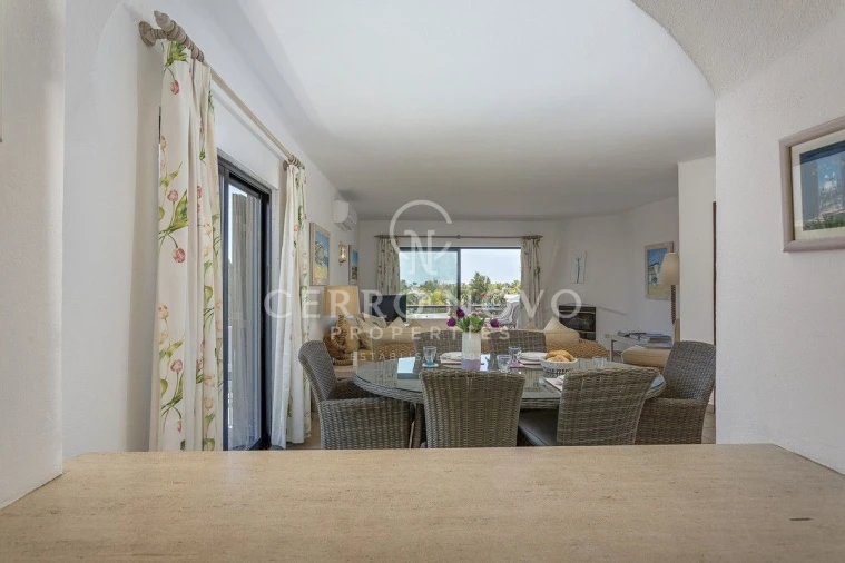 Apartamento T2 para Venda em Albufeira e Olhos de Água Foto 35