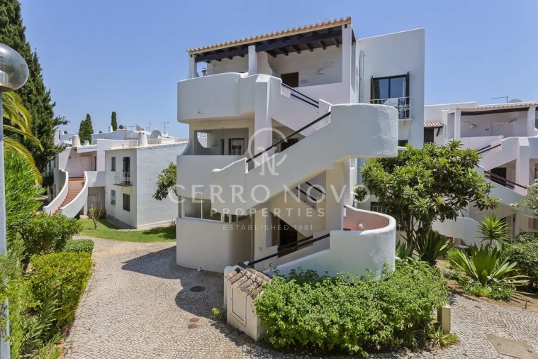 Apartamento T2 para Venda em Albufeira e Olhos de Água Foto 50