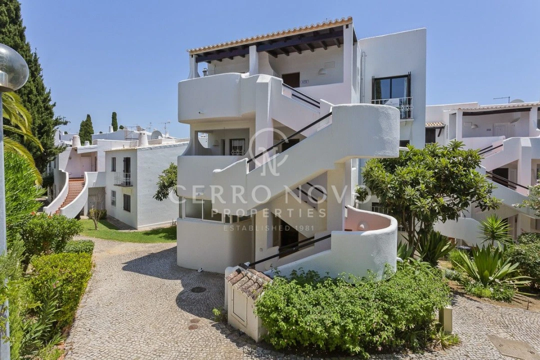 Apartamento T2 para Venda em Albufeira e Olhos de Água Foto 50