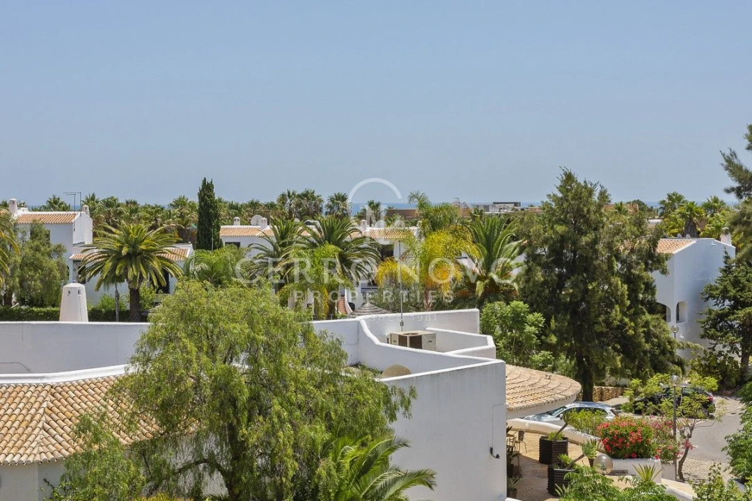 Apartamento T2 para Venda em Albufeira e Olhos de Água Foto 47