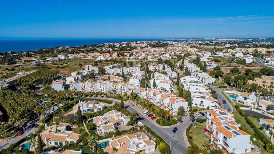 Apartamento T2 para Venda em Albufeira e Olhos de Água