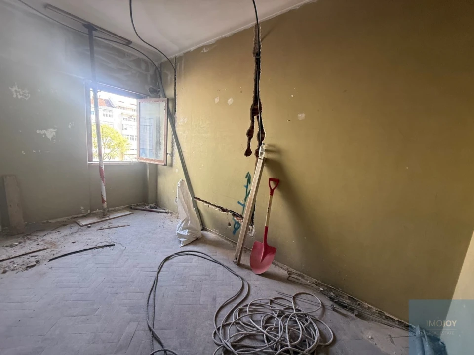 Apartamento T3 para Venda em Benfica Foto 12