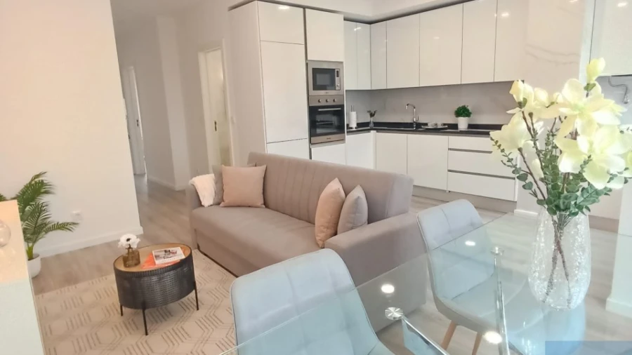 Apartamento T3 para Venda em Benfica