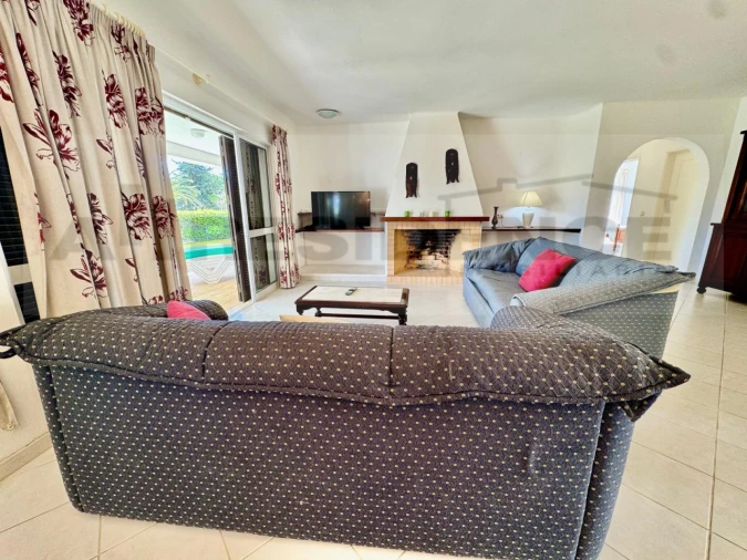 Moradia T3 para Venda em Albufeira e Olhos de Água Foto 18