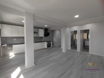 Apartamento T2 para Venda em Setubal (São Sebastião)
