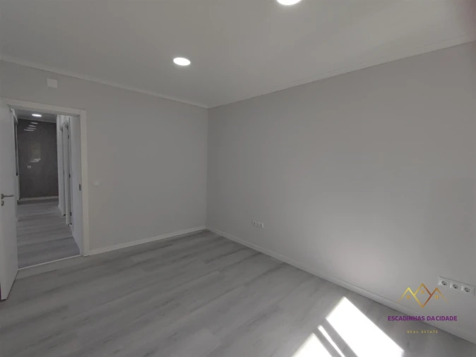Apartamento T2 para Venda em Setubal (São Sebastião) Foto 17