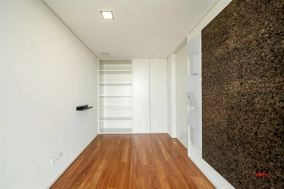 Apartamento T4 para Venda em Canidelo