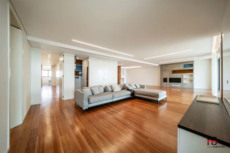 Apartamento T4 para Venda em Canidelo Foto 28