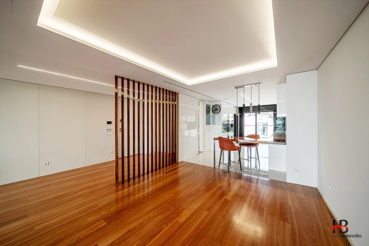 Apartamento T4 para Venda em Canidelo Foto 10