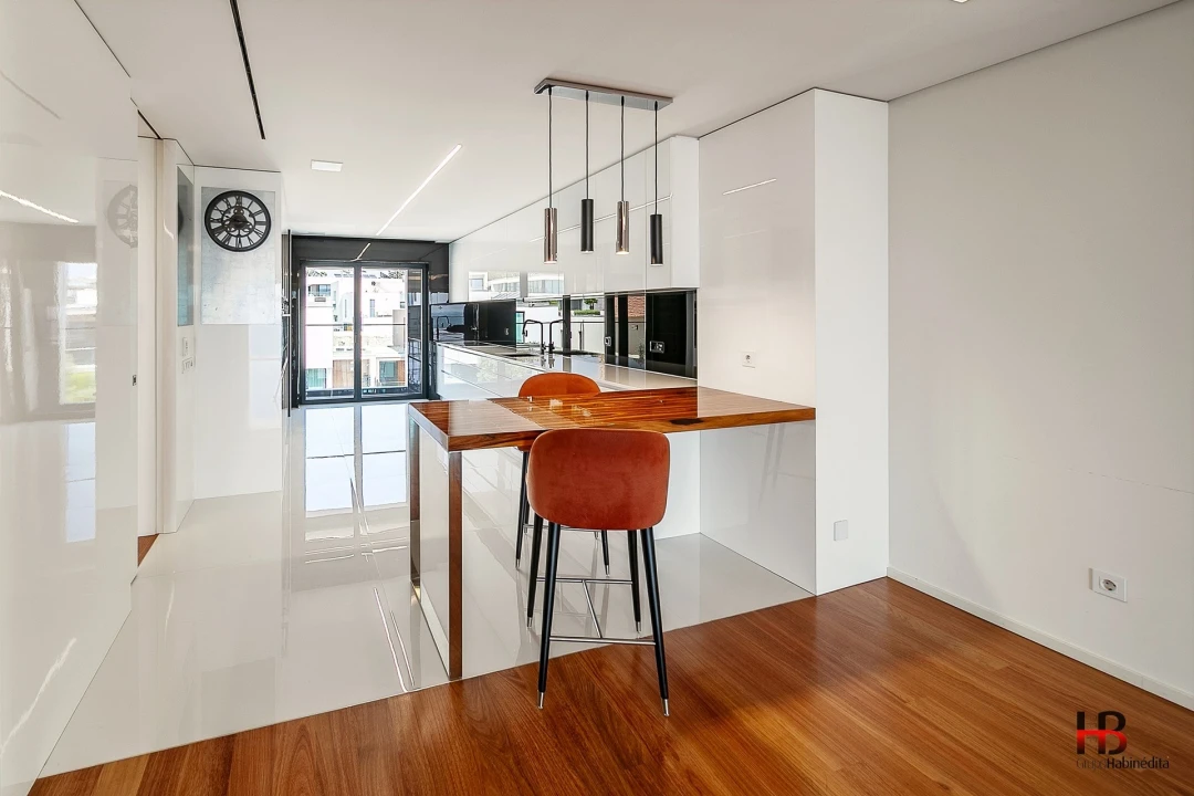 Apartamento T4 para Venda em Canidelo Foto 13