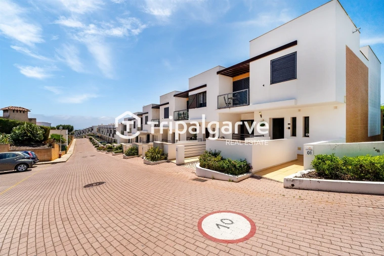 Moradia T3 para Venda em Albufeira e Olhos de Água Foto 28