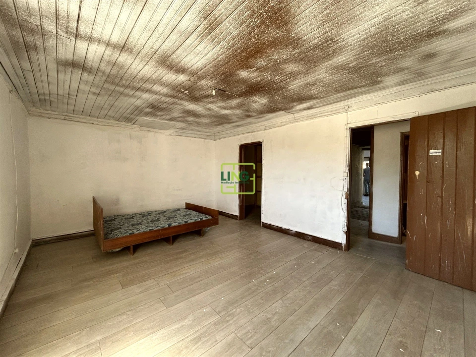 Moradia T4 para Venda em Benquerenças Foto 21