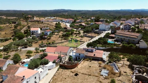Moradia T4 para Venda em Benquerenças
