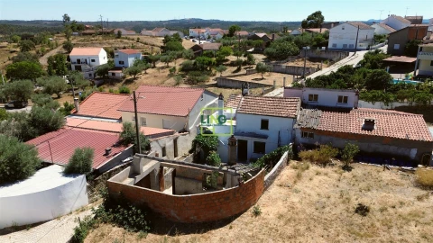 Moradia T4 para Venda em Benquerenças