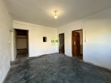 Moradia T4 para Venda em Benquerenças