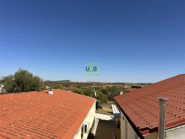 Moradia T4 para Venda em Benquerenças